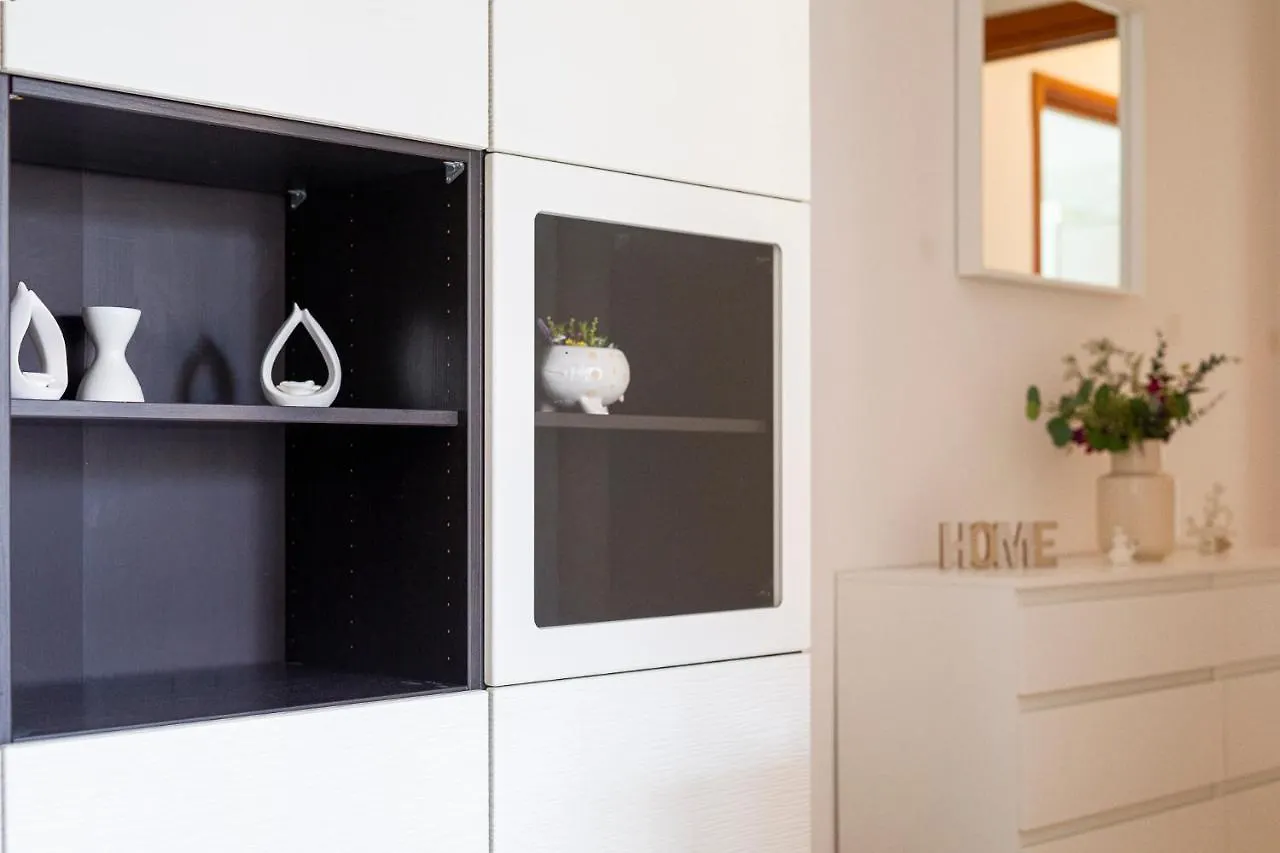 Casty Sweet Home - Parcheggio Privato Gratuito Milán Apartmán