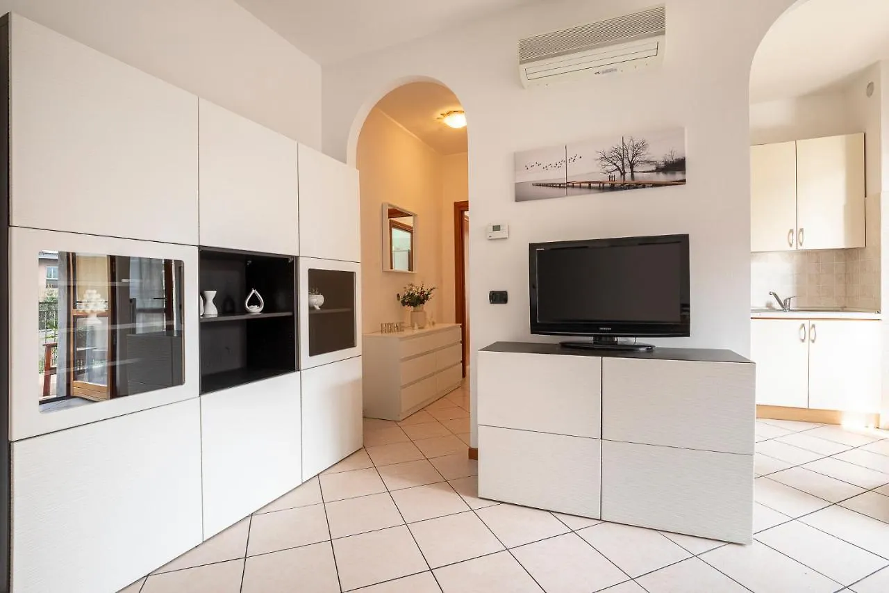 Apartmán Casty Sweet Home - Parcheggio Privato Gratuito Milán Itálie
